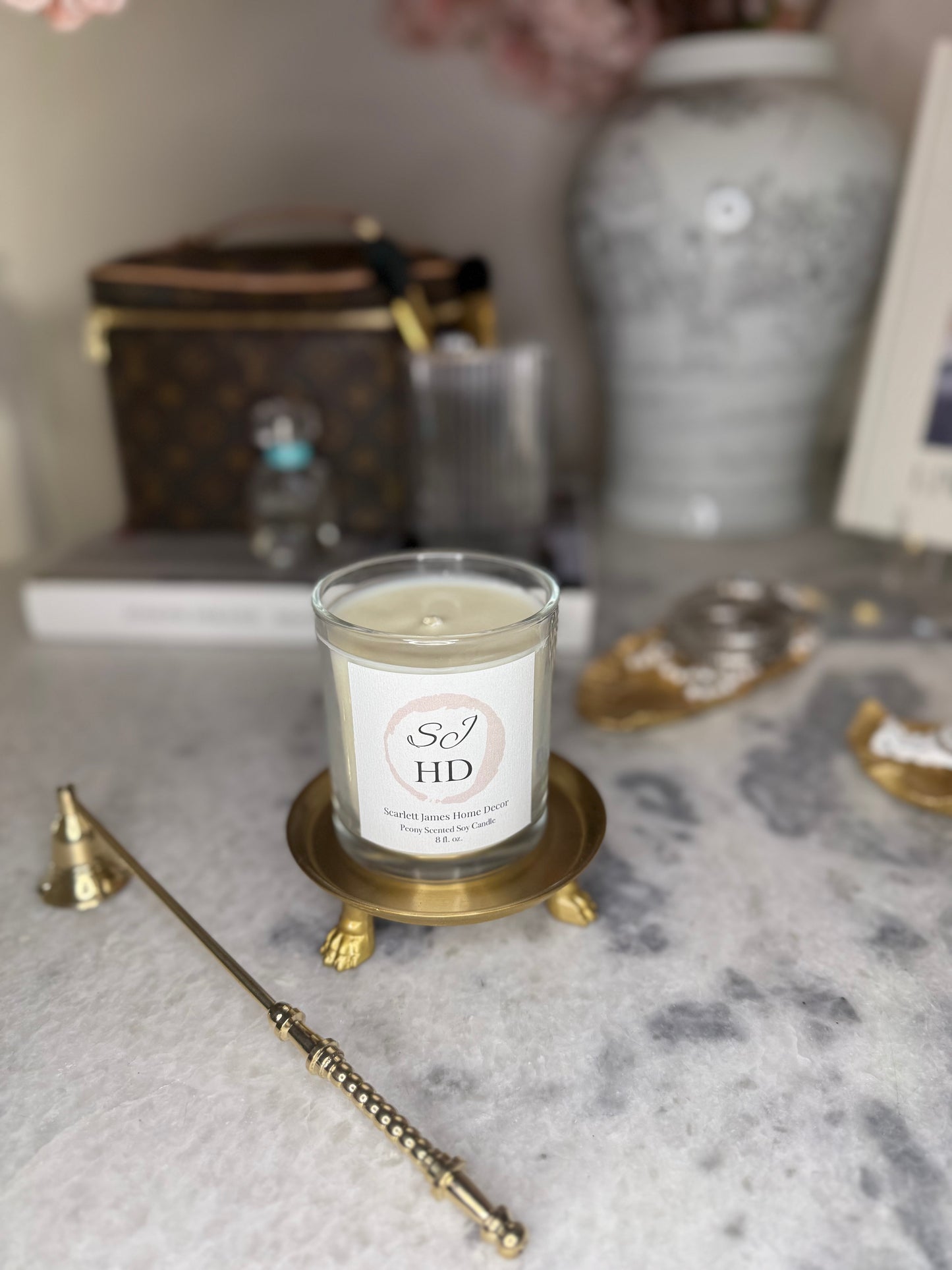 Scarlett James Candle| Signature Candle Scent – Luxury Peony
