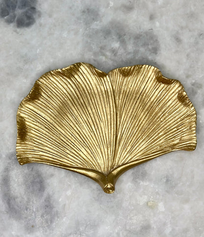 Golden Gingko Leaf Jewelry Dish – Elegant Gold Trinket Tray for Rings, Keys & Decor