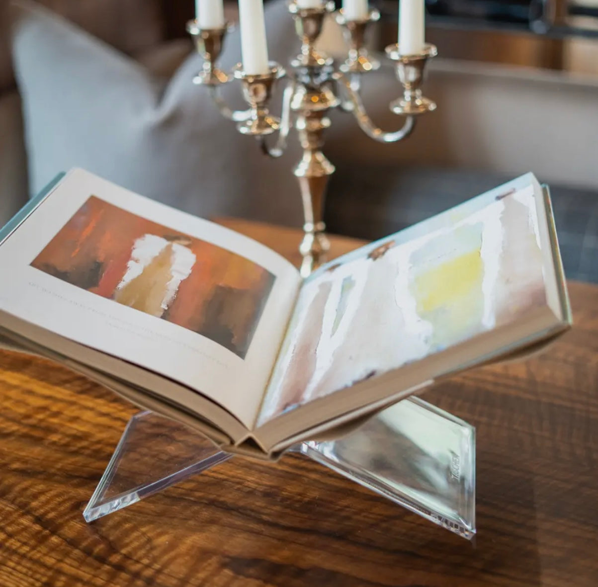 Luxury Clear Acrylic Book Display Stand