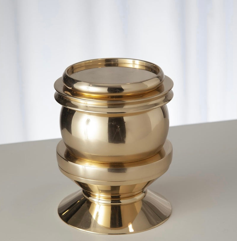 Stack Em Up Candleholders in Shiny Brass